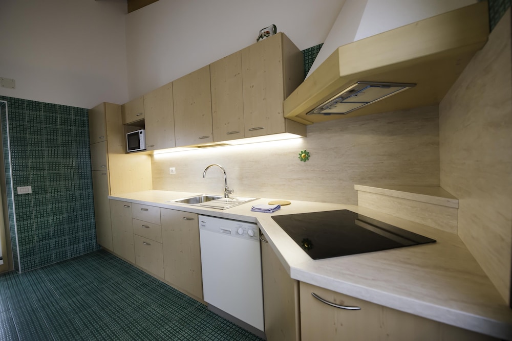 3 Bedrooms, Apartment, 1 Double and 1 Single Bed, Bunk Bed, Sofa, Chalet Elena 5/5
