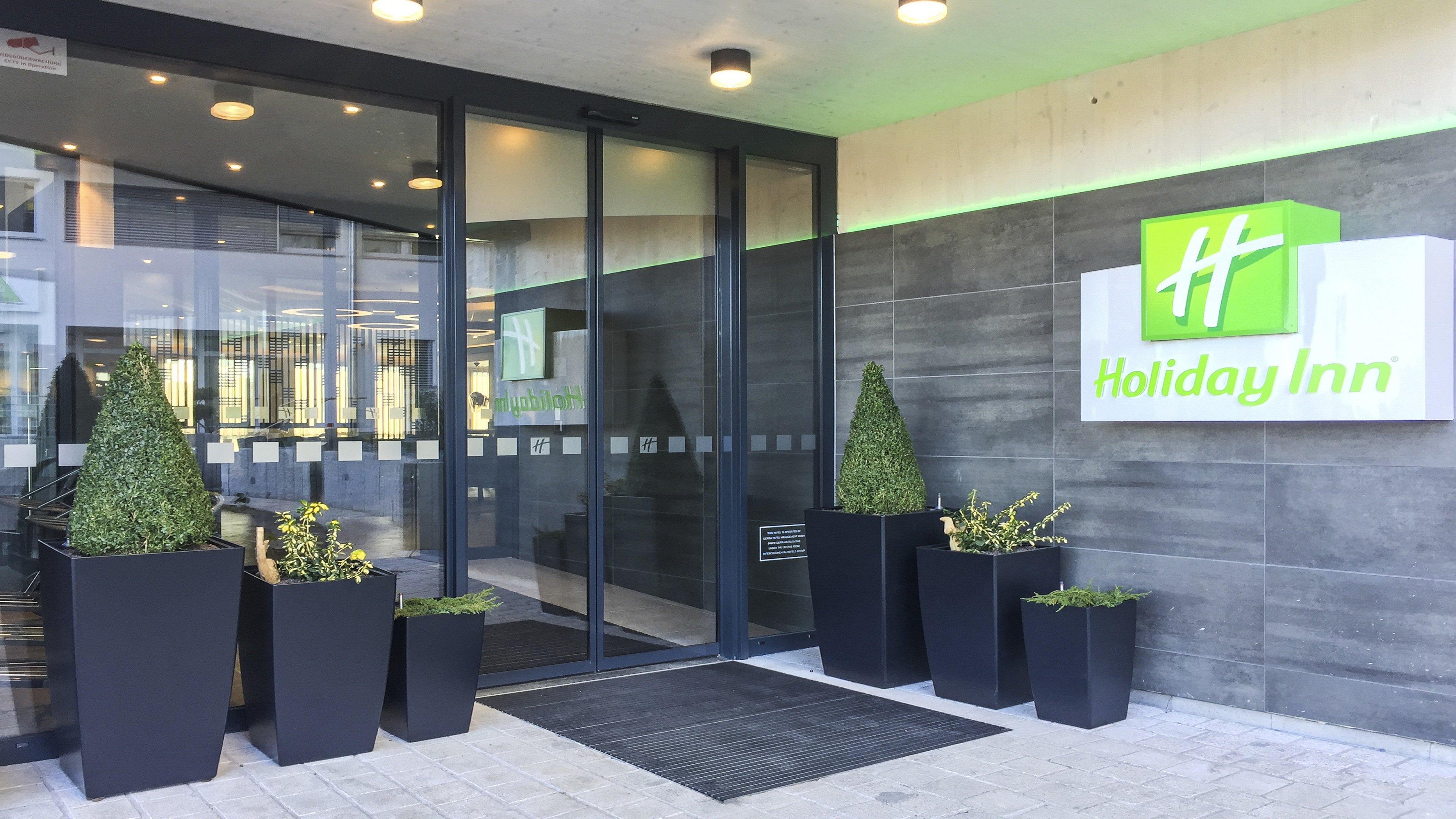 HOLIDAY INN VILLINGEN - SCHWENNINGEN 6/76