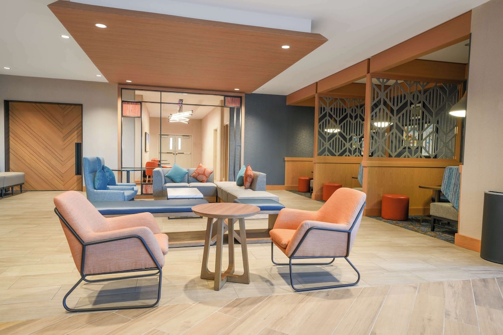 Hyatt House Sacramento Airport - Natomas 20/46