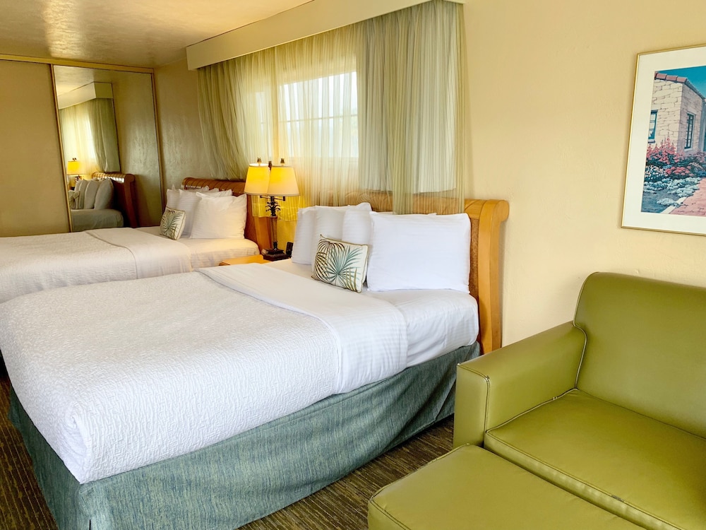 Seaway Inn 18/63