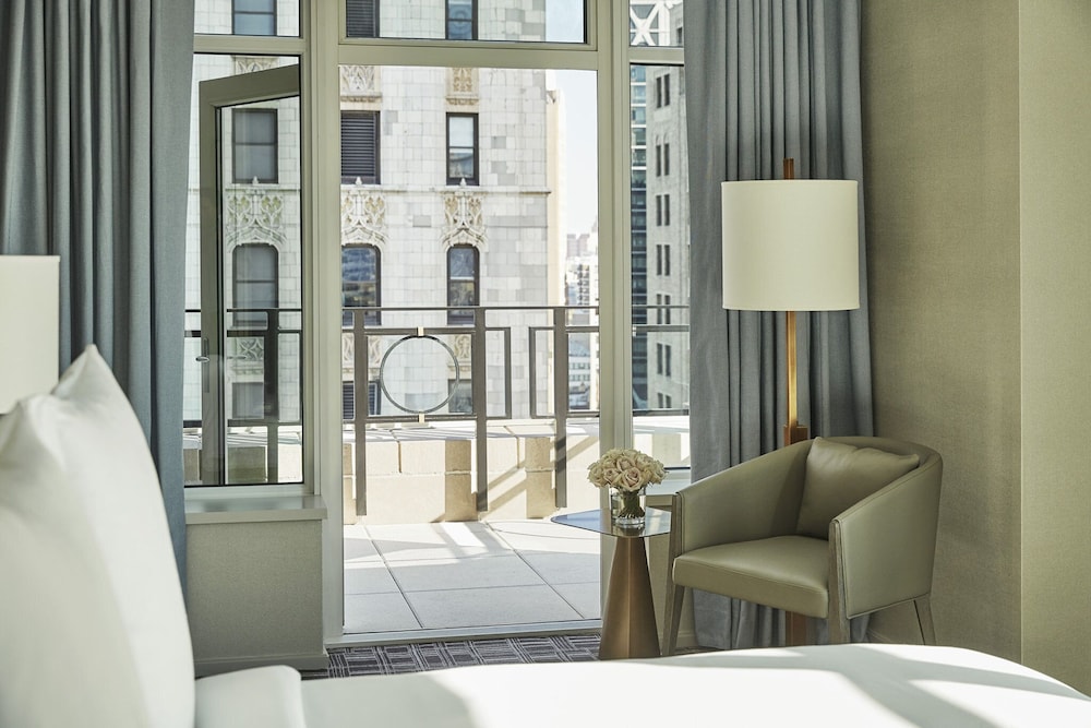 Four Seasons Hotel New York Downtown 53/80