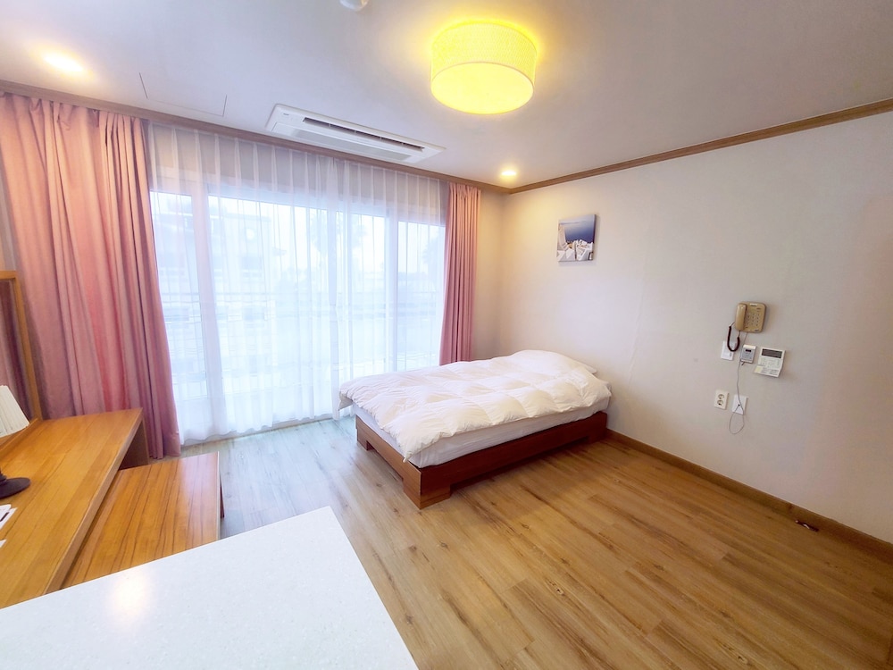 Dombe Resort 49/77