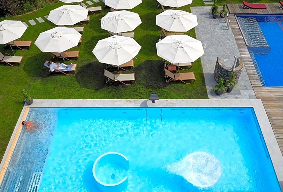 Wellness Spa Hotel Ermitage 48/50
