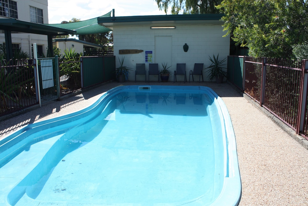 Roma Motel 2/24