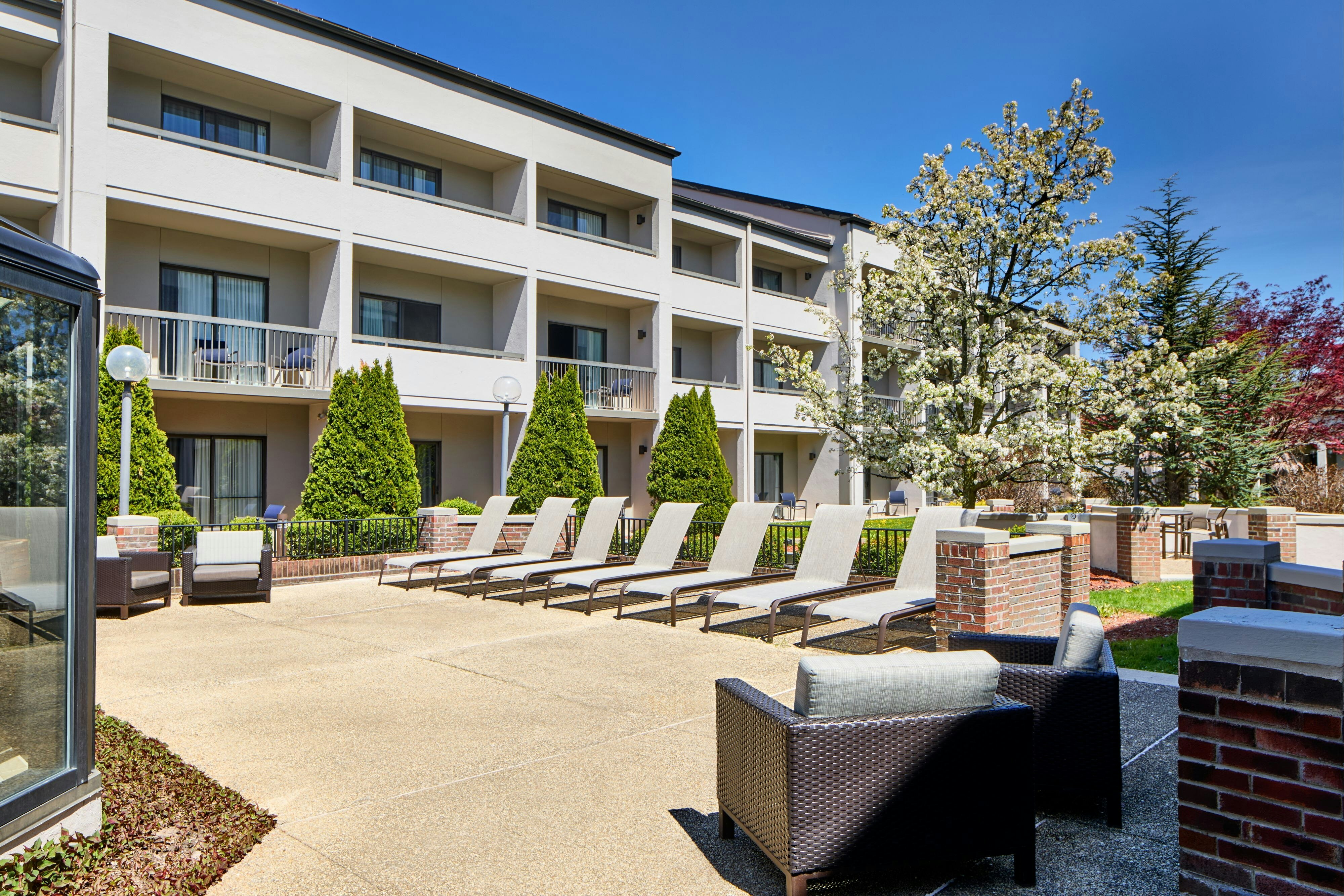 Courtyard By Marriott Rochester Brighton 36/38