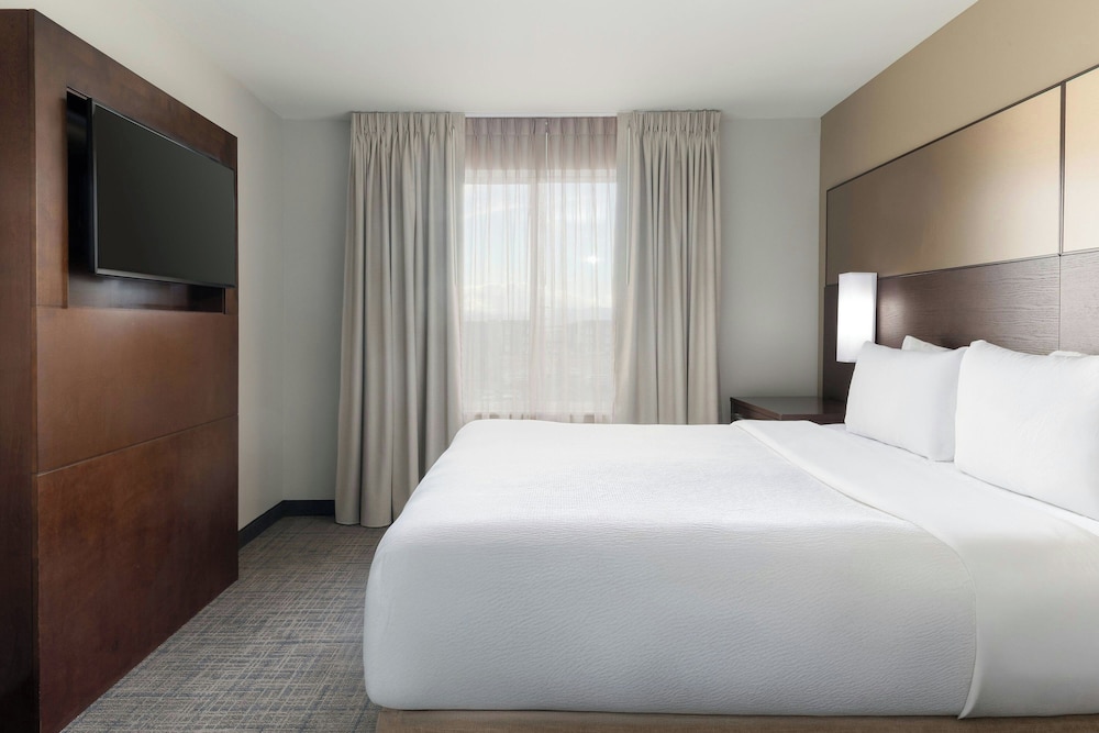 Residence Inn Denver Stapleton 13/53