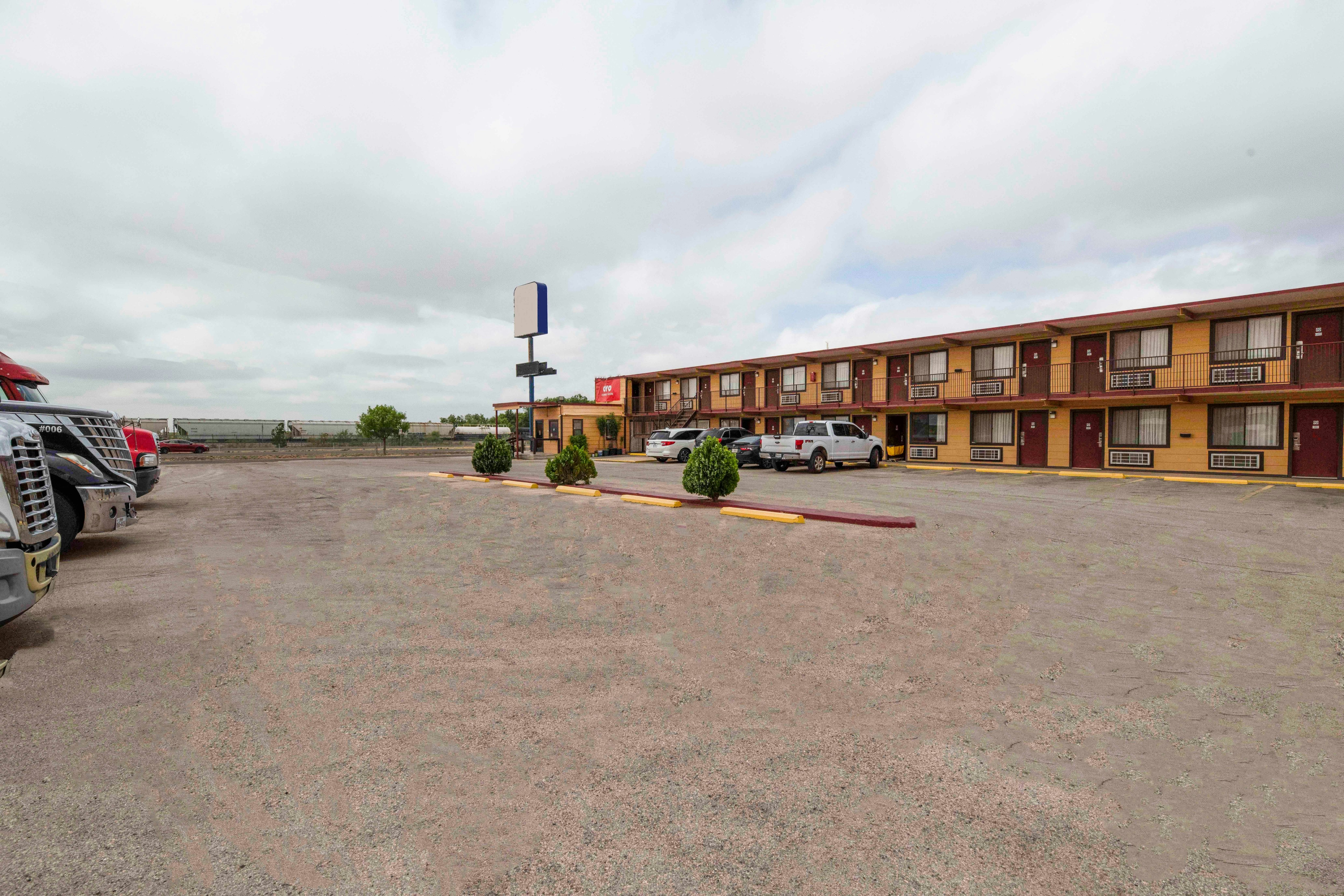 Oyo Hotel Odessa 12/14