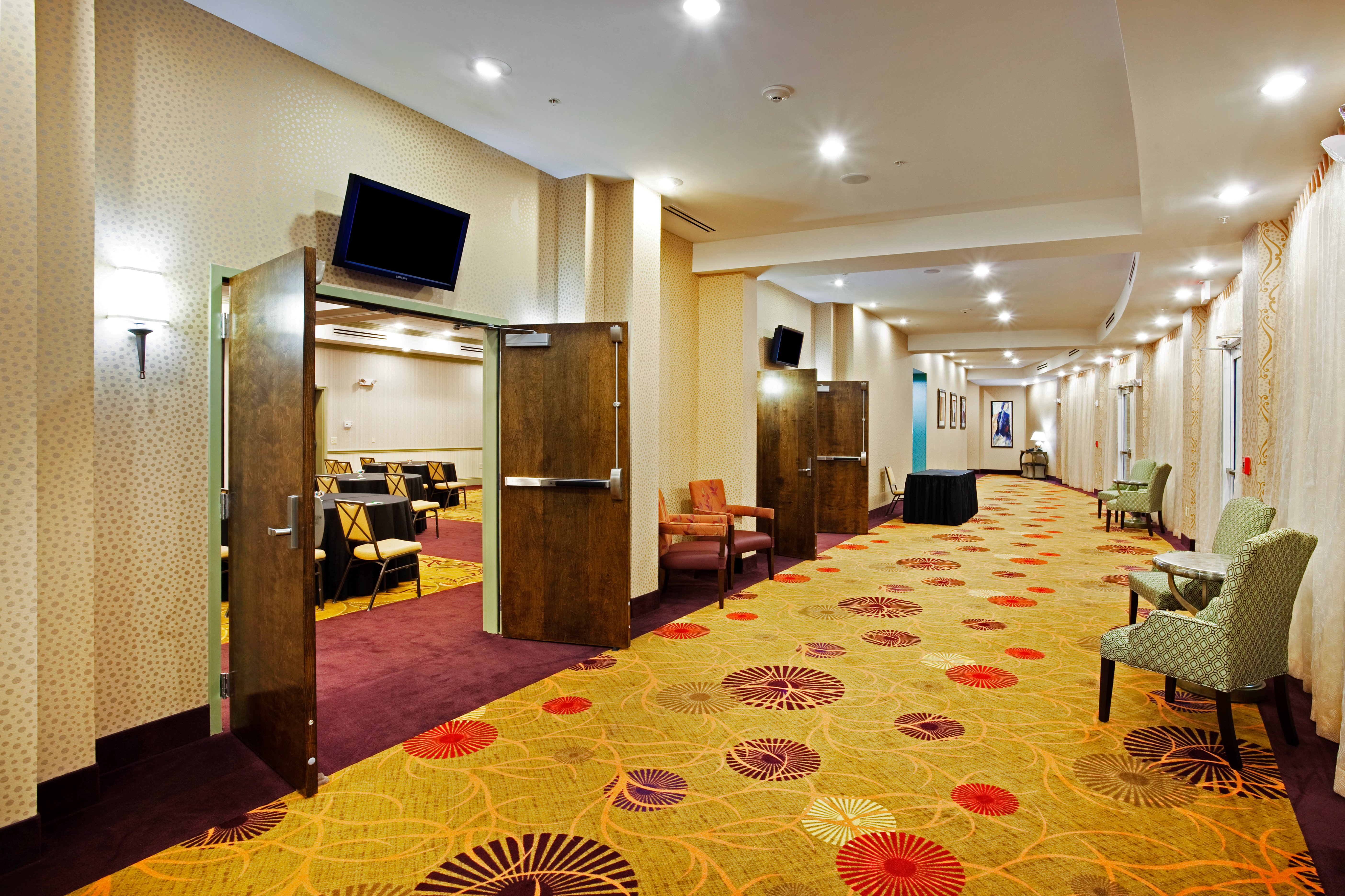 Holiday Inn Rock Hill 65/72