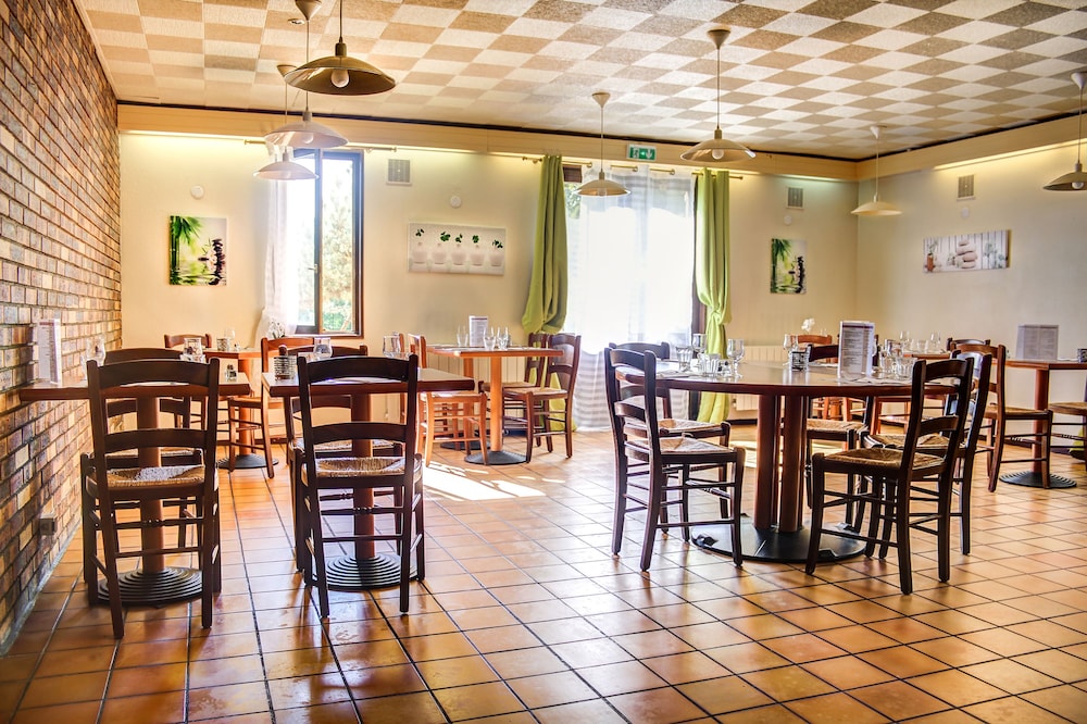 Hotel Inn Design Resto Novo Bourges 34/50