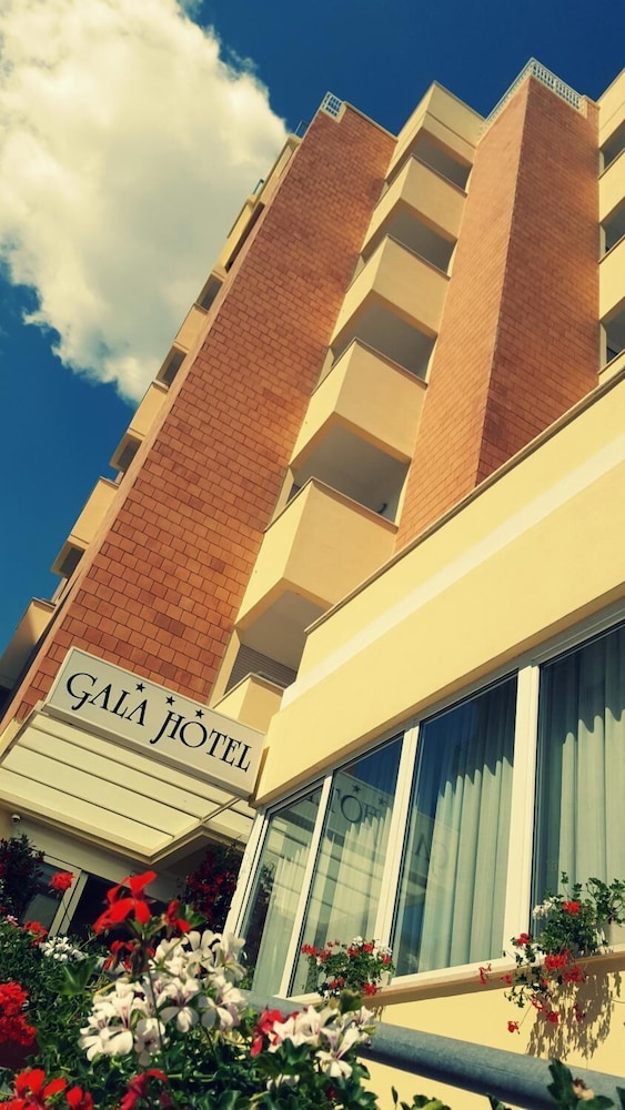 Gala 1/67