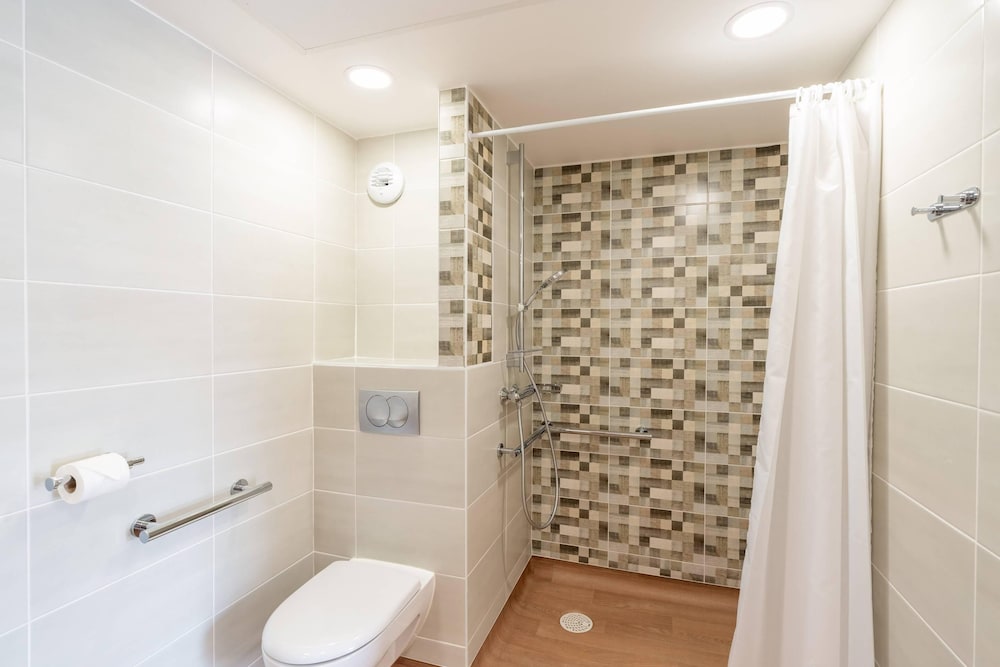 Quality Aparthotel Villefontaine 31/33