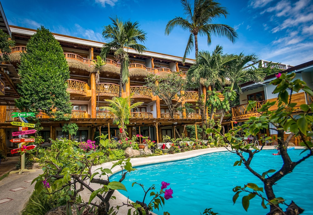 Red Coconut Beach Hotel 5/49