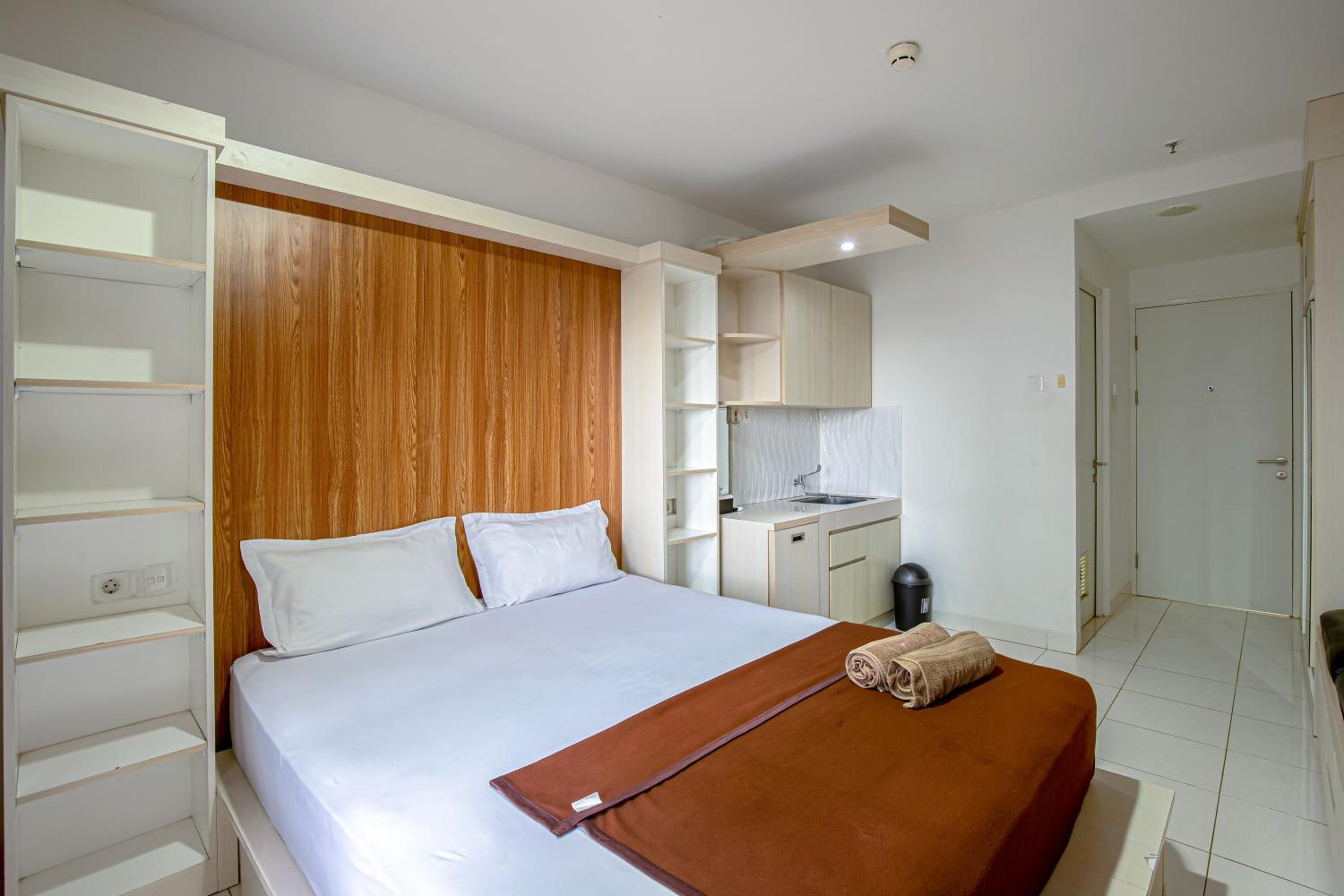 Skyland Sentul Tower Apartment 35/56