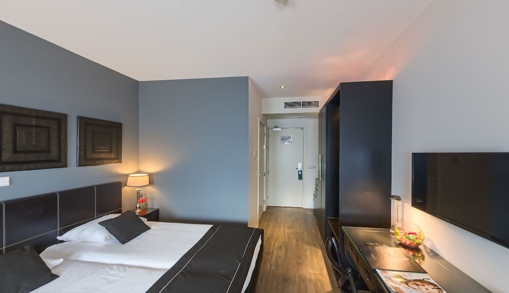 HOTEL CHARIOT 9/50