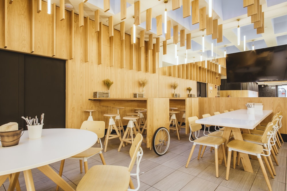 Student Residence Claudio Coello 26/44