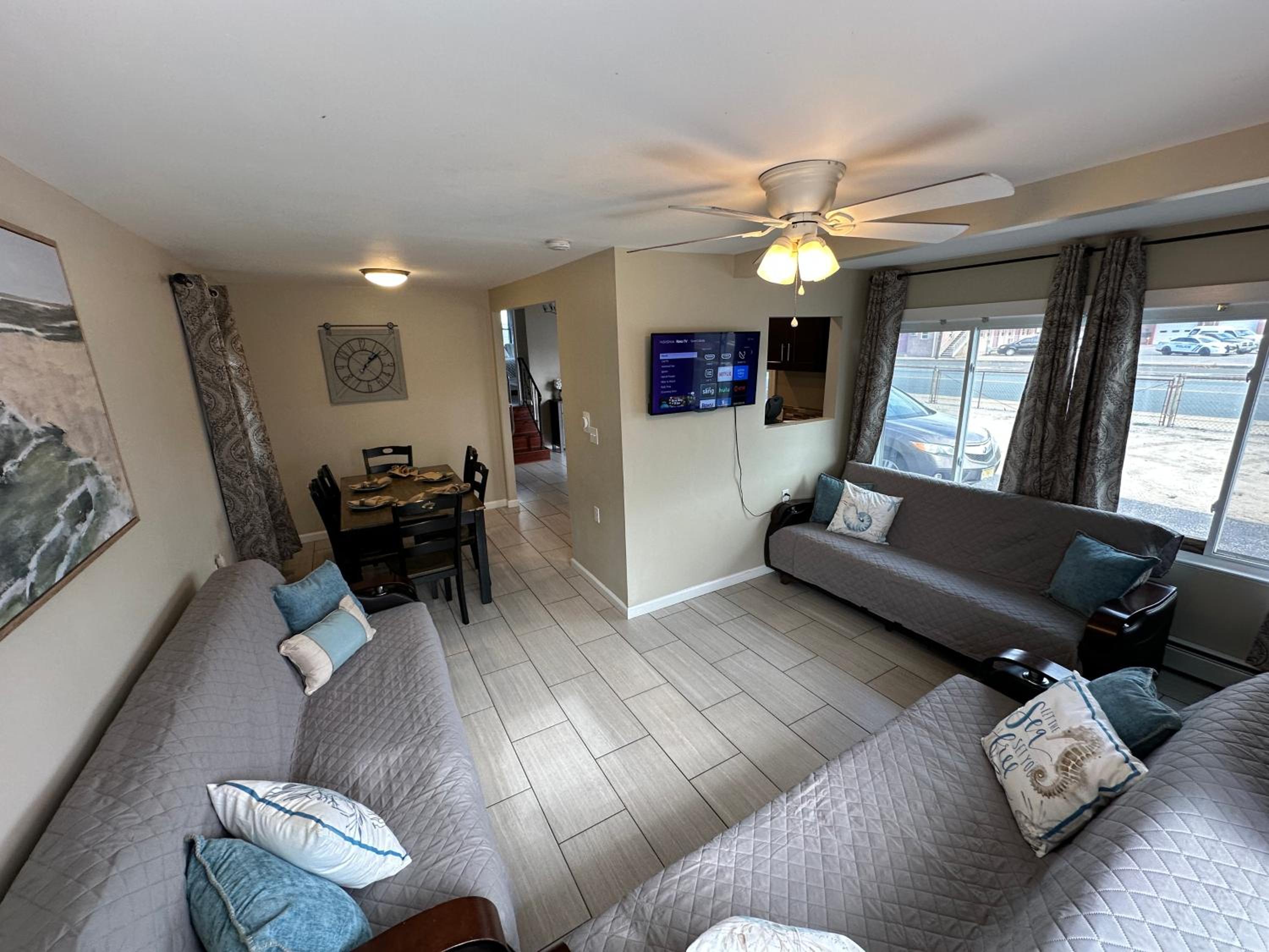 2 Bedrooms, Avenue, Home