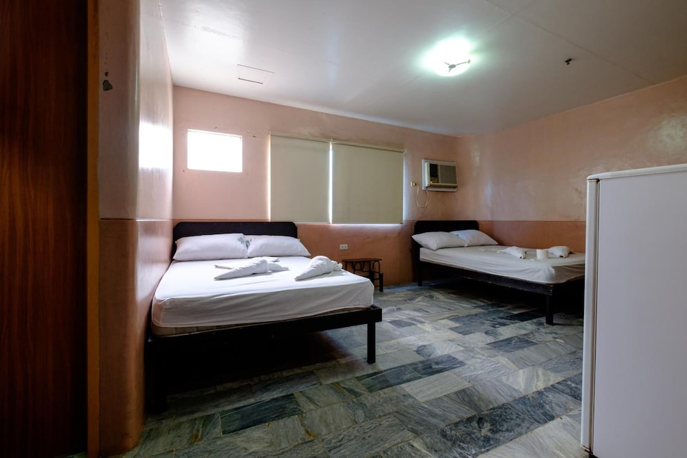 Gv Hotel Ozamiz 13/30