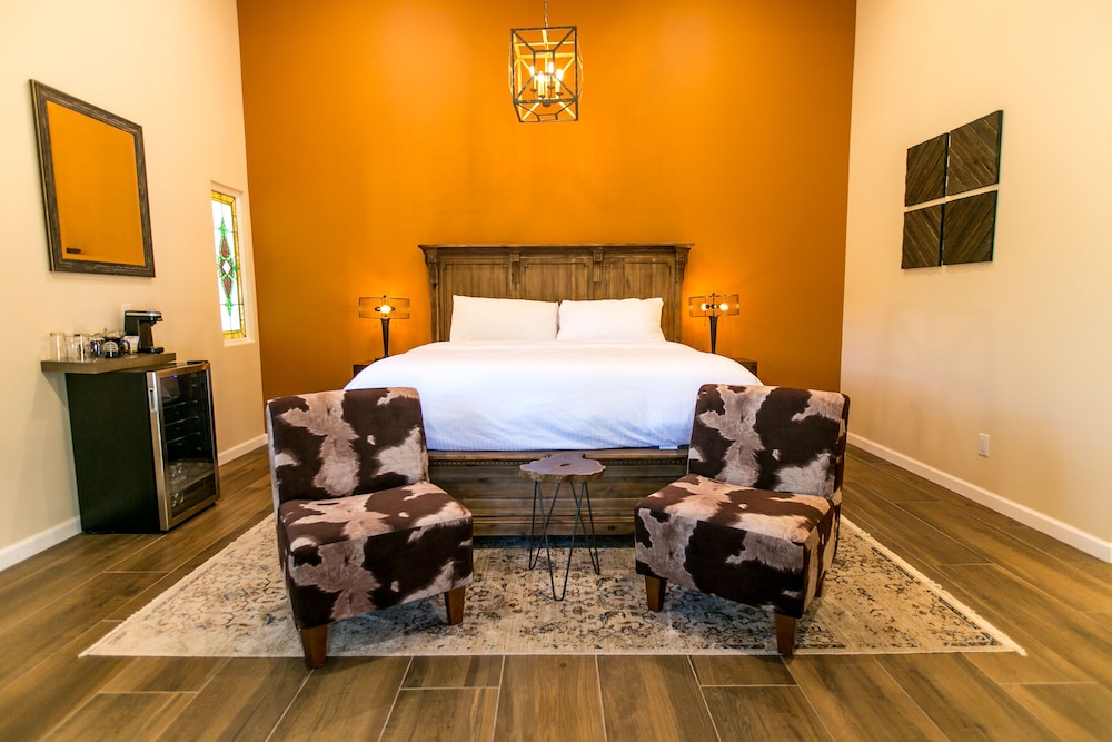 Creekside Inn Sedona 13/57