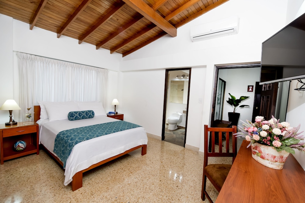 LA CAMPANA HOTEL BOUTIQUE 19/64