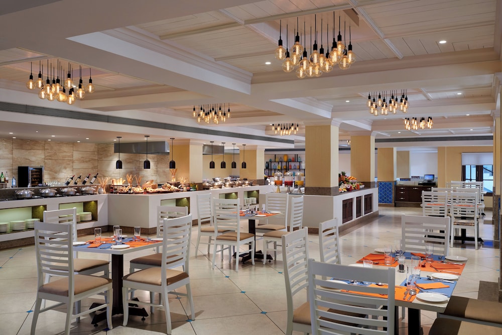 Holiday Inn Resort Goa 57/75