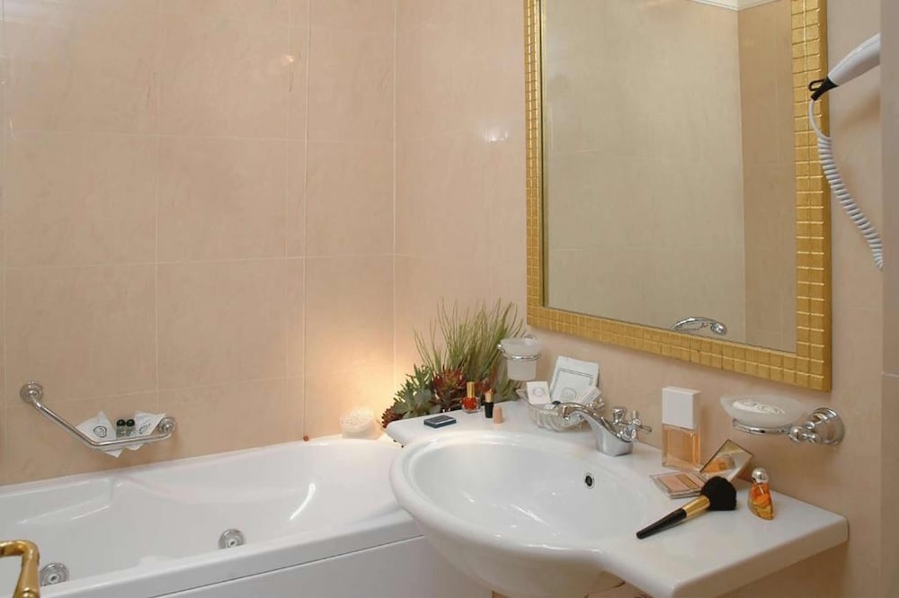 Villa Glori Hotel 50/52