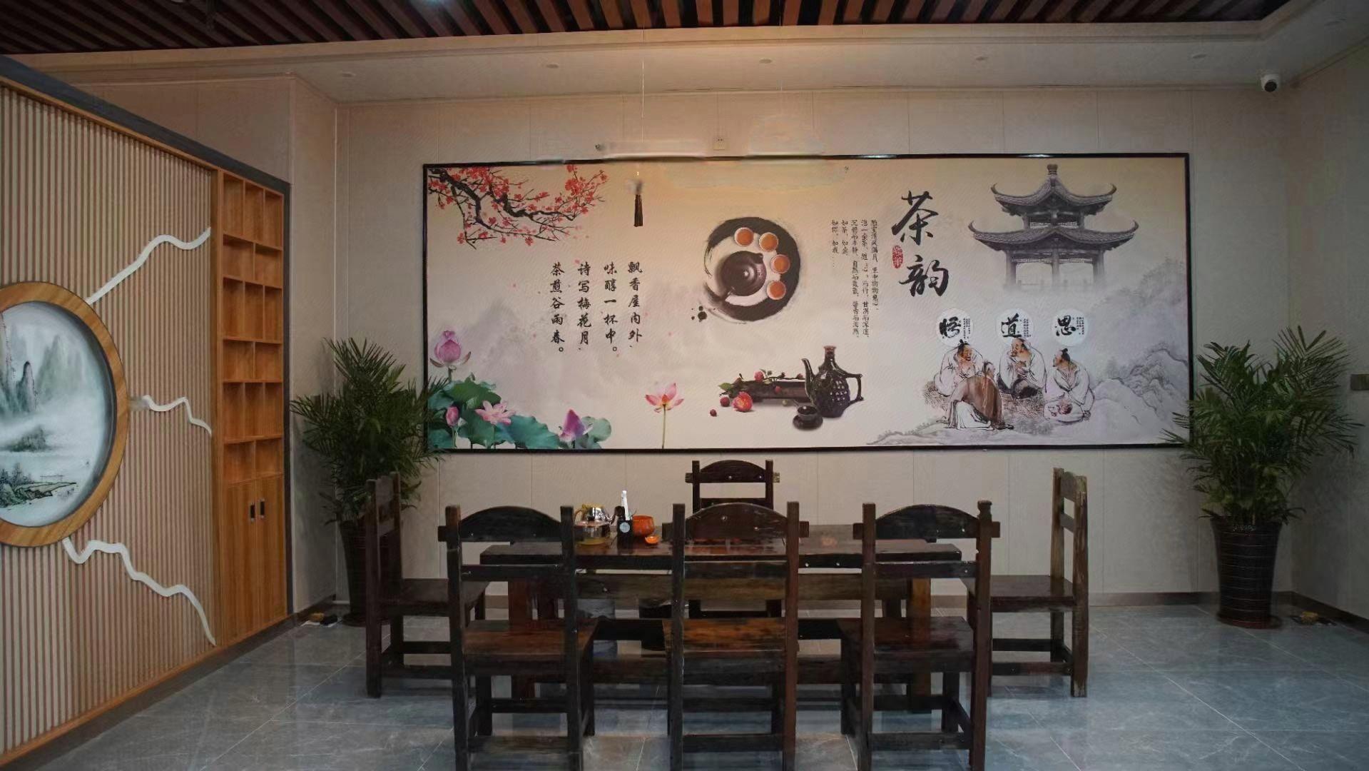 Vienna Hotel (Lingao store) 45/50