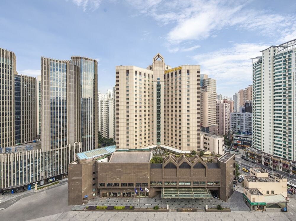 Jianguo Hotel Shanghai 55/56