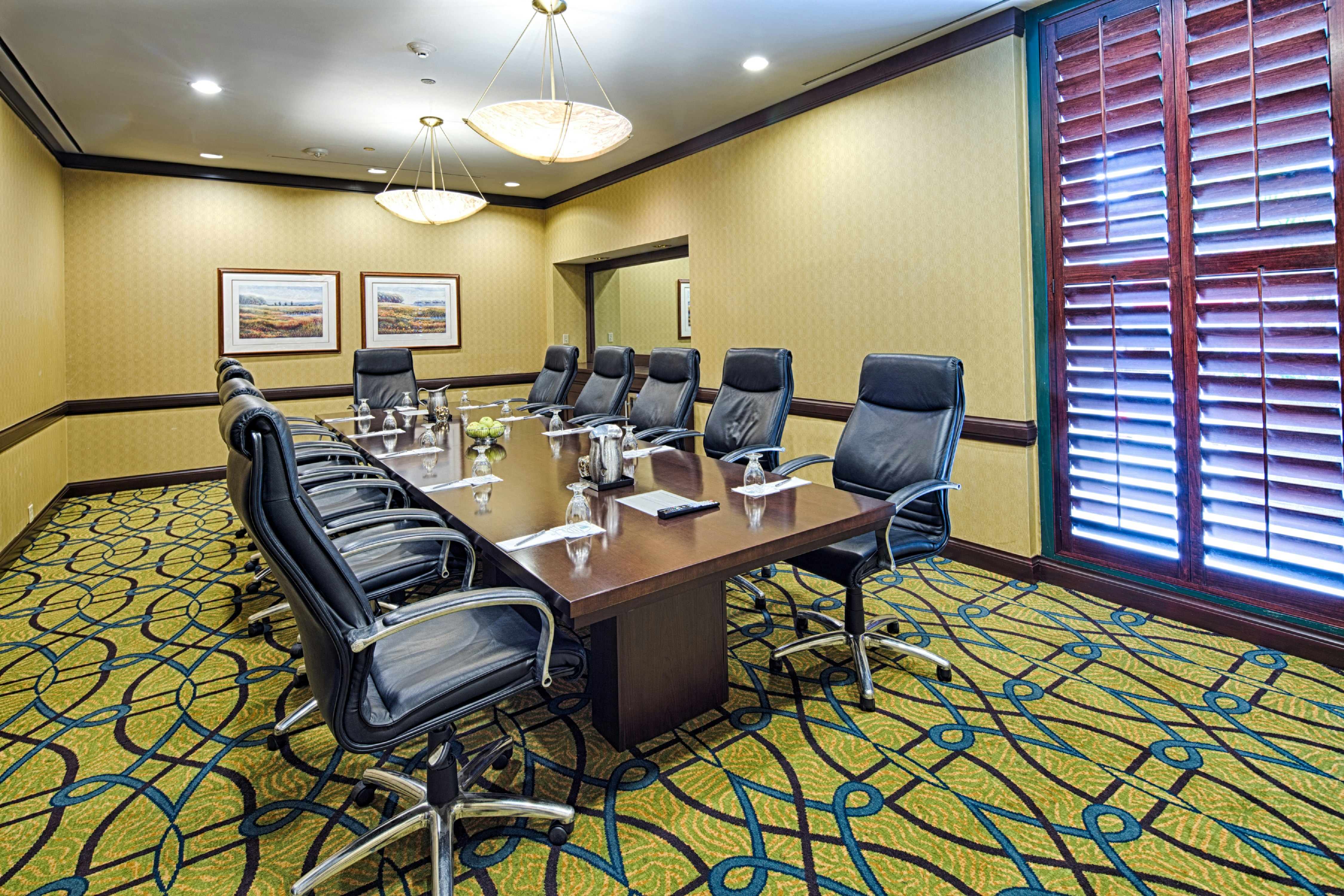 Embassy Suites by Hilton Chicago O'Hare Rosemont 51/64