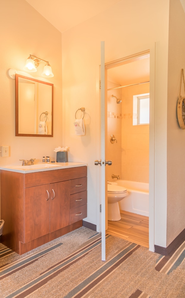 Alpine Trail Ridge Inn 3/74