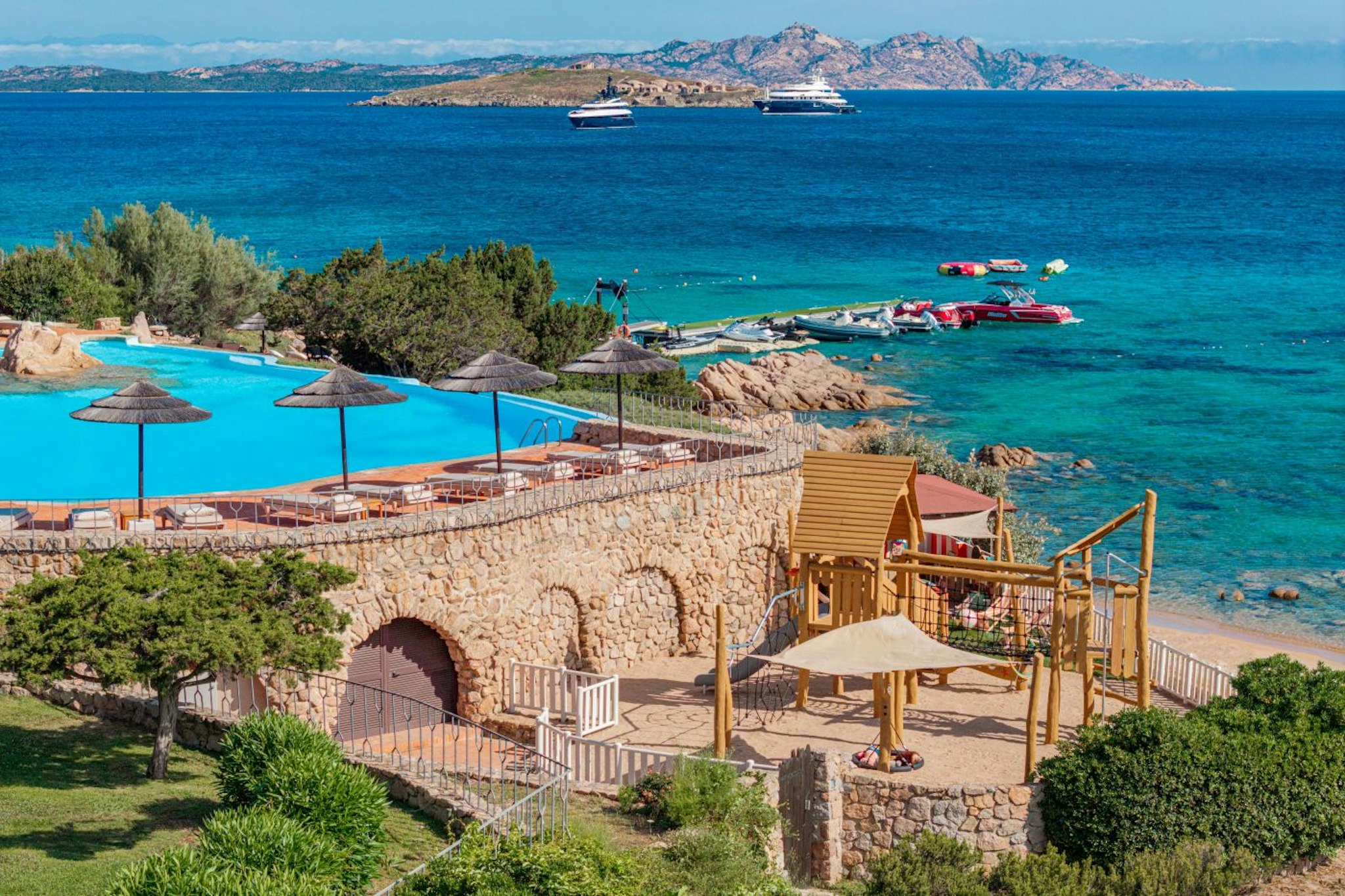 Hotel Pitrizza, Costa Smeralda 42/44