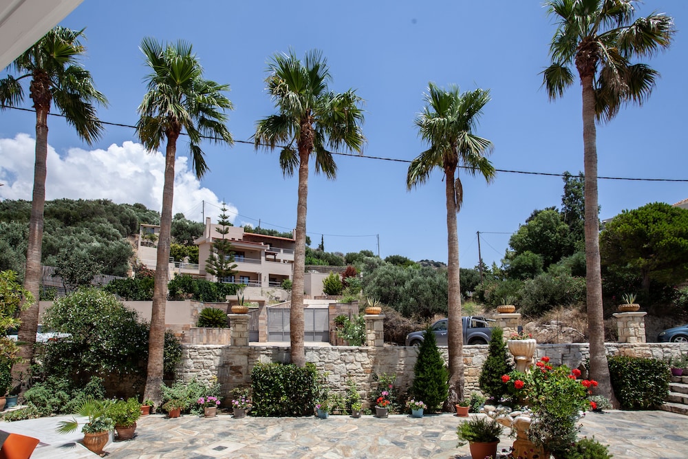 Porto Plakias and Spa Hotel 52/63