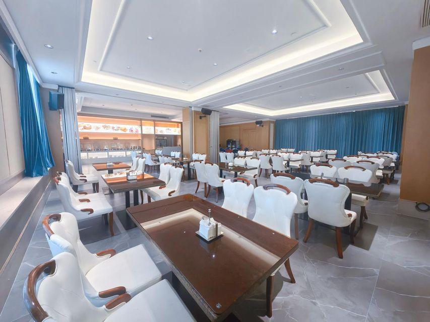 Vienna Hotels Group Zhuhai 43/53