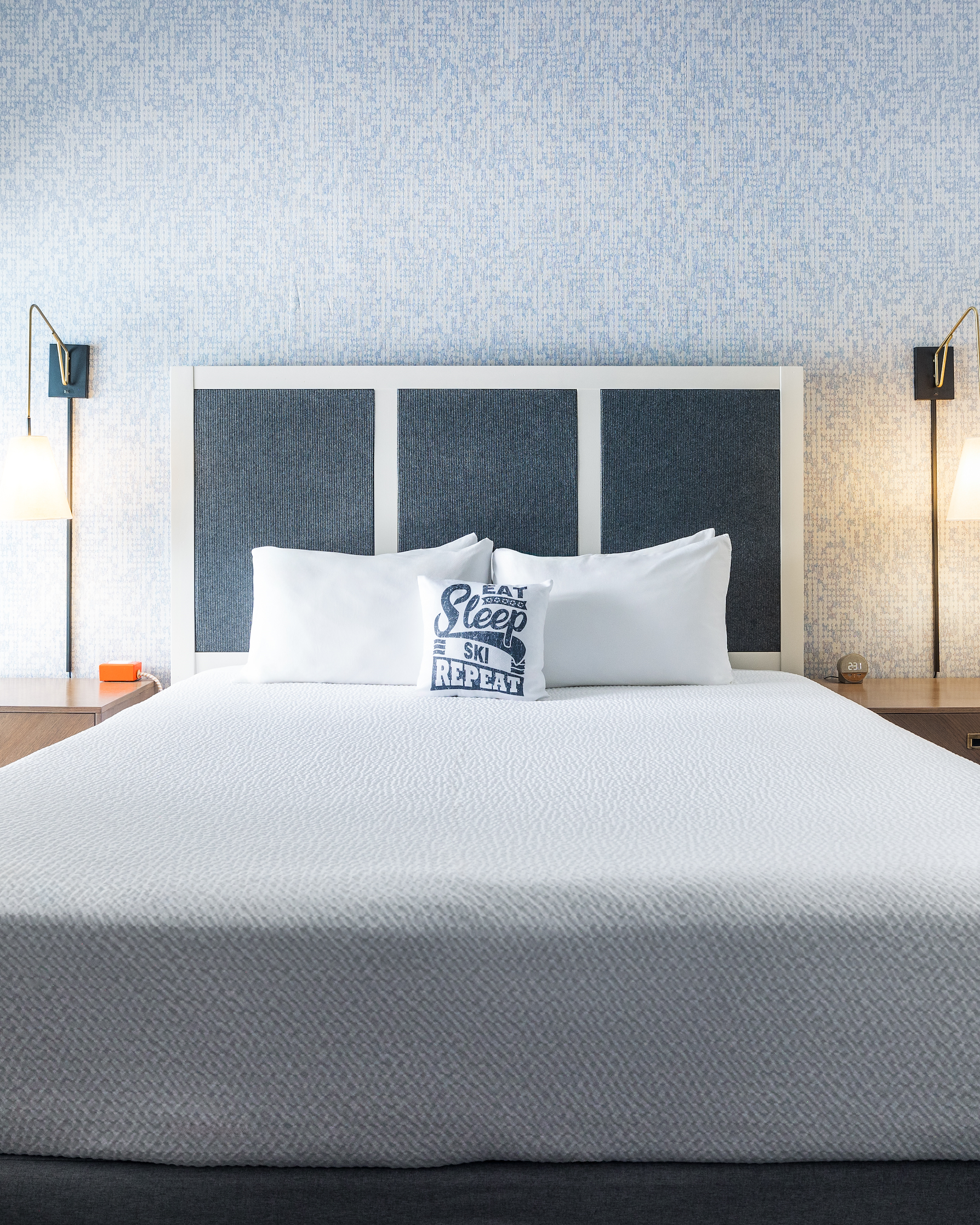 Ramble, Standard, King Bed