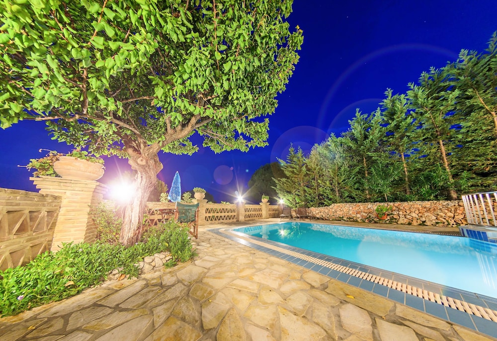 Parys Villas 36/50