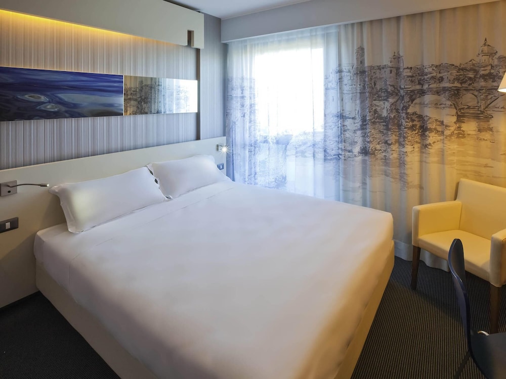 SUPERIOR, DOUBLE BED