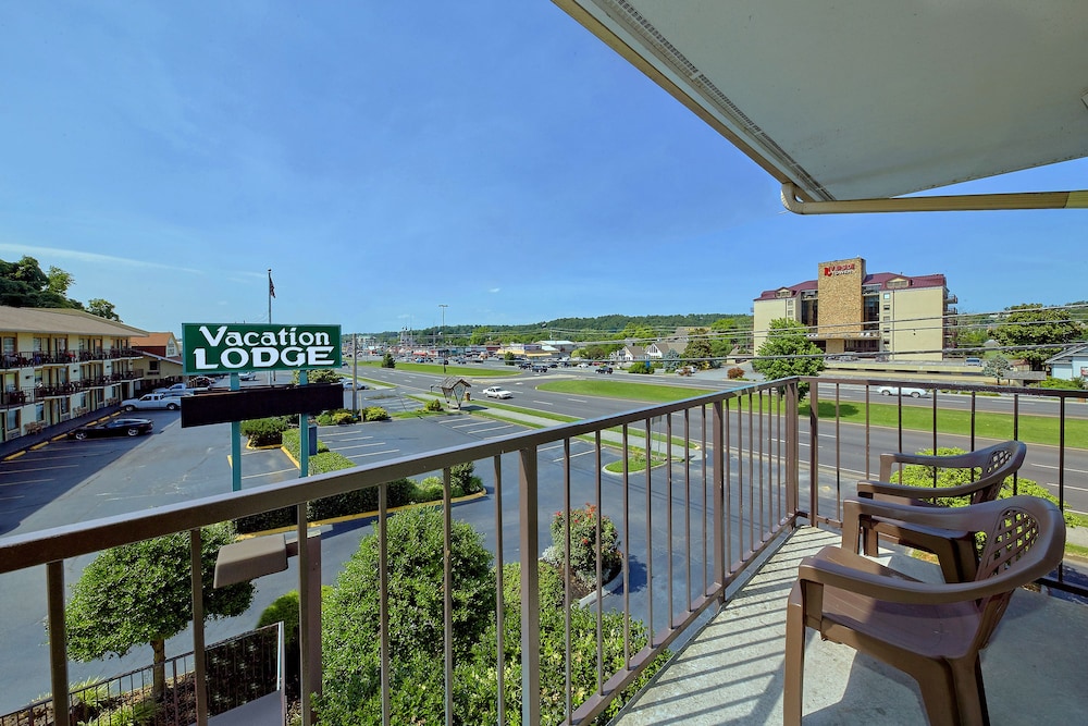 Vacation Lodge 62/65