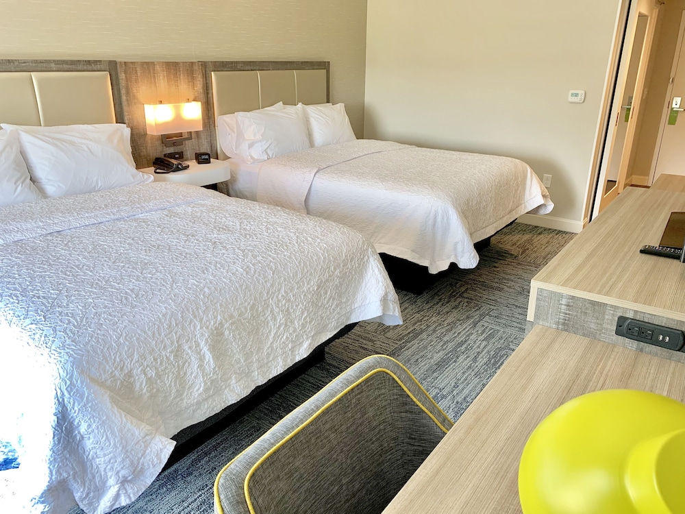 Hampton Inn Cranbury Nj 24/45