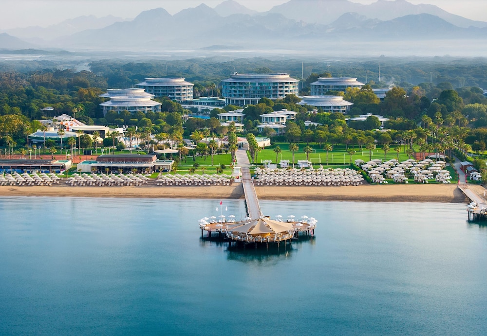 Calista Luxury Resort 72/76