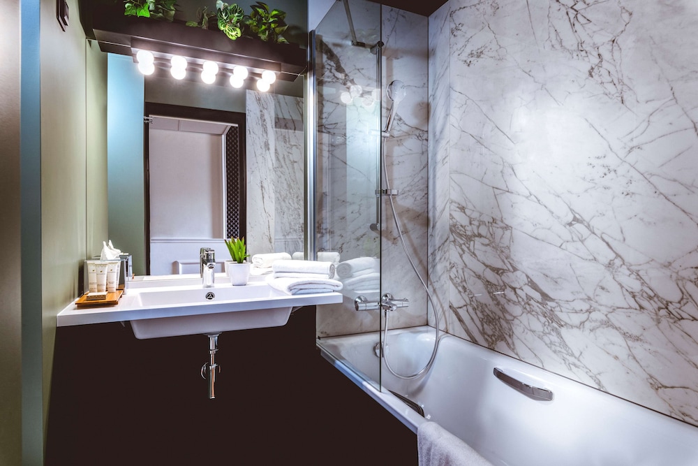 Moxy Paris La Villette 55/56