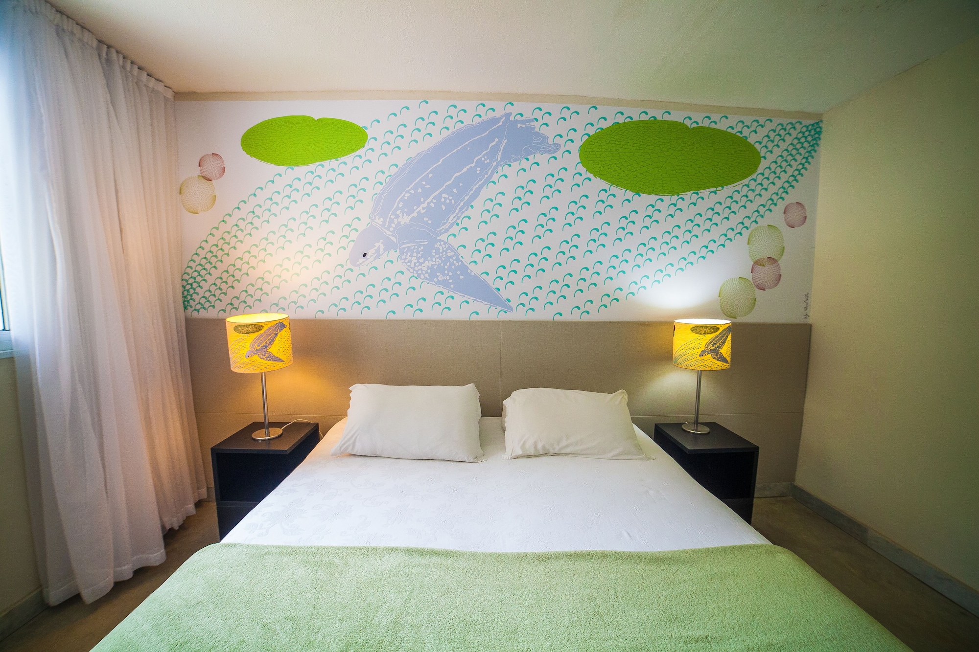 SUPERIOR, DOUBLE BED