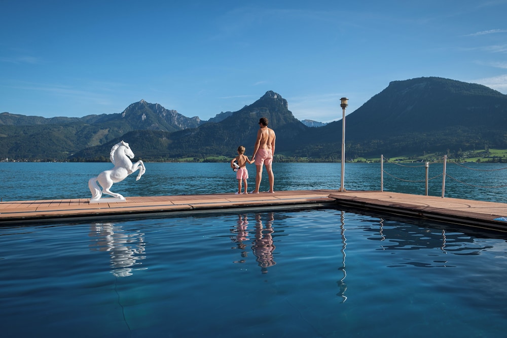 Romantik Residenz (Ferienwohnungen Hotel Im Weissen Rössl) 24/50