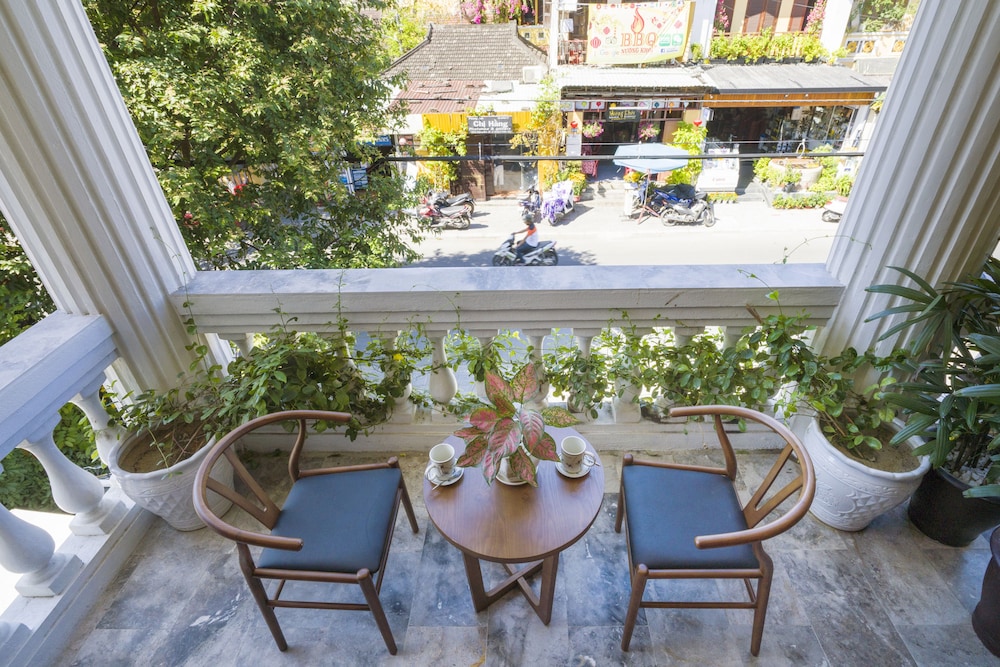 Hoi An Central Hotel 60/73