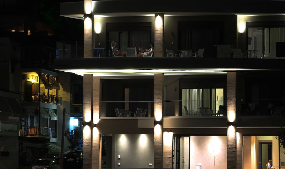 Thetis Boutique Luxury Apartments 2/50