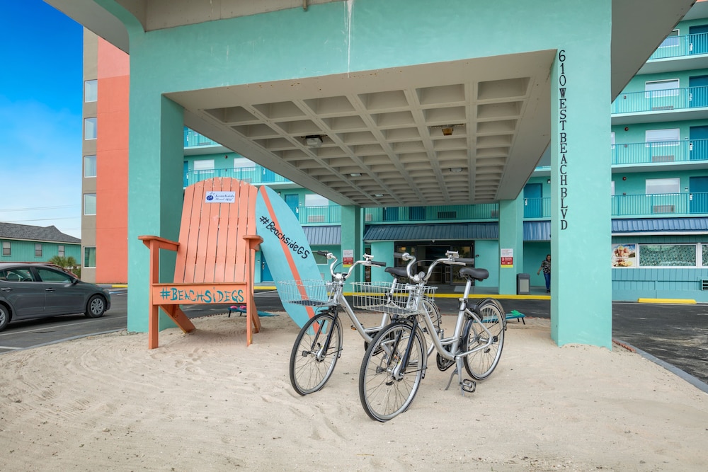 Beachside Resort Hotel 28/38