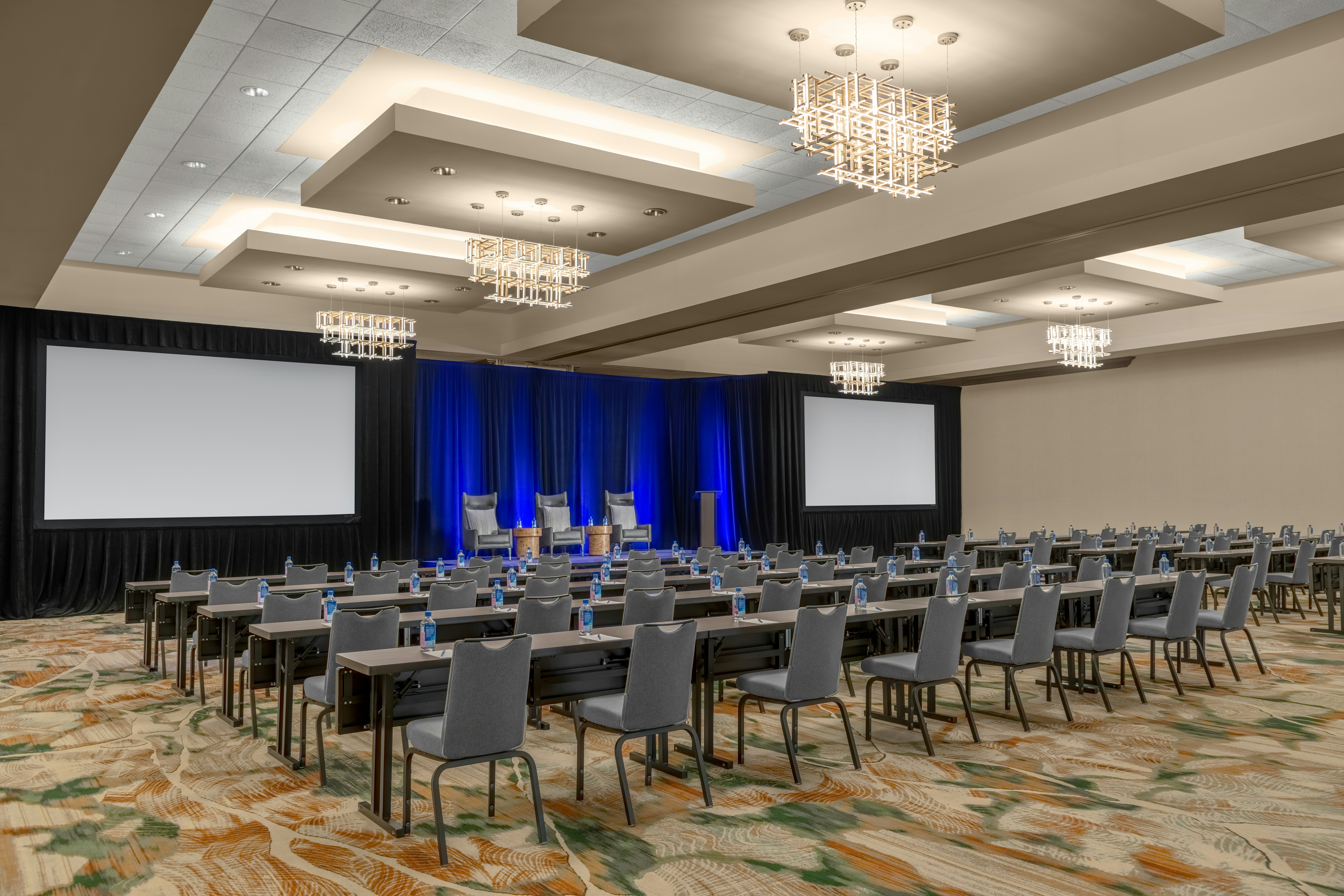 Embassy Suites By Hilton San Antonio Riverwalk Downtown 52/70
