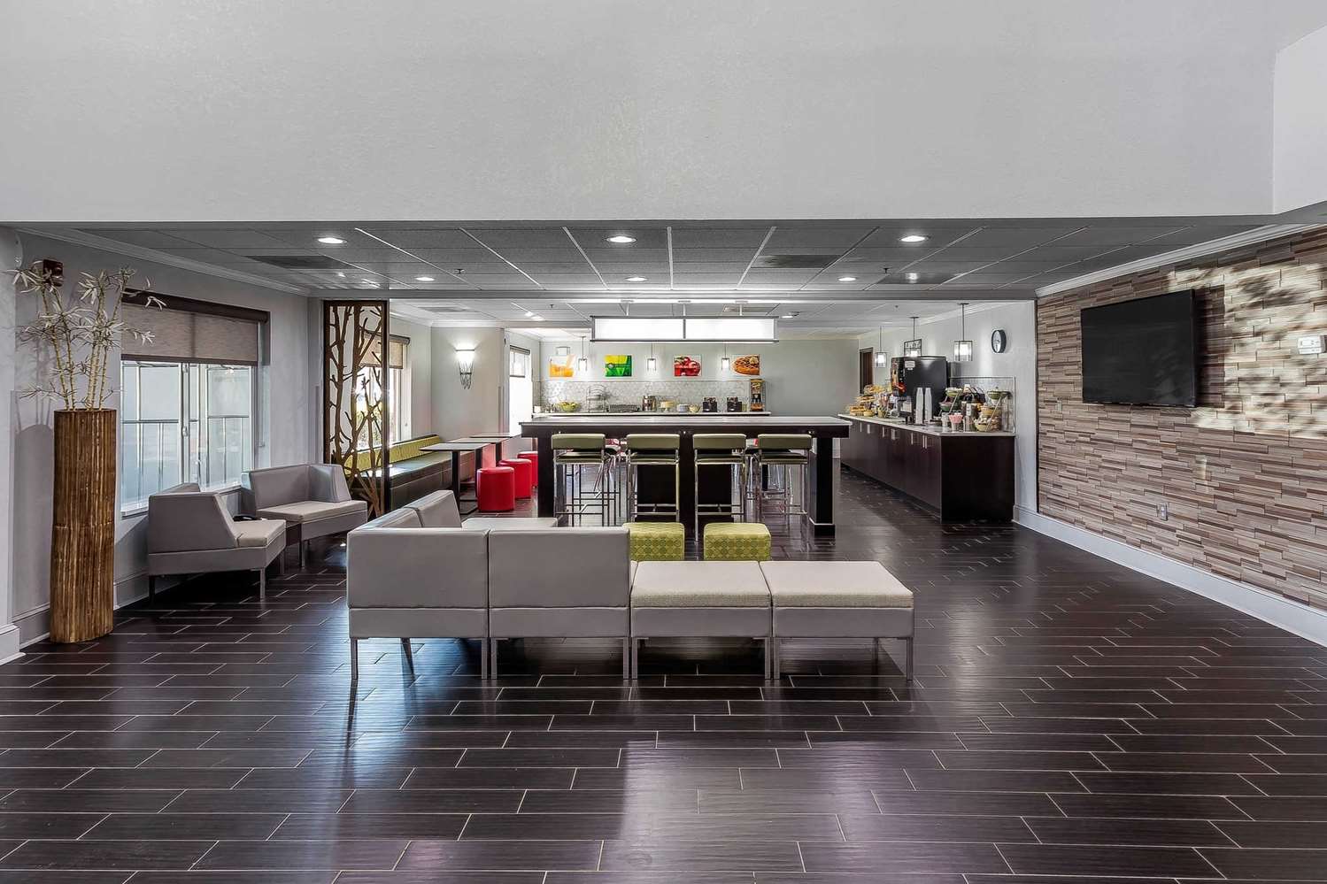 Quality Suites Pineville Charlotte 5/18