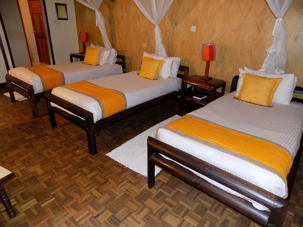 The Kenya Comfort Hotel Suites 31/78