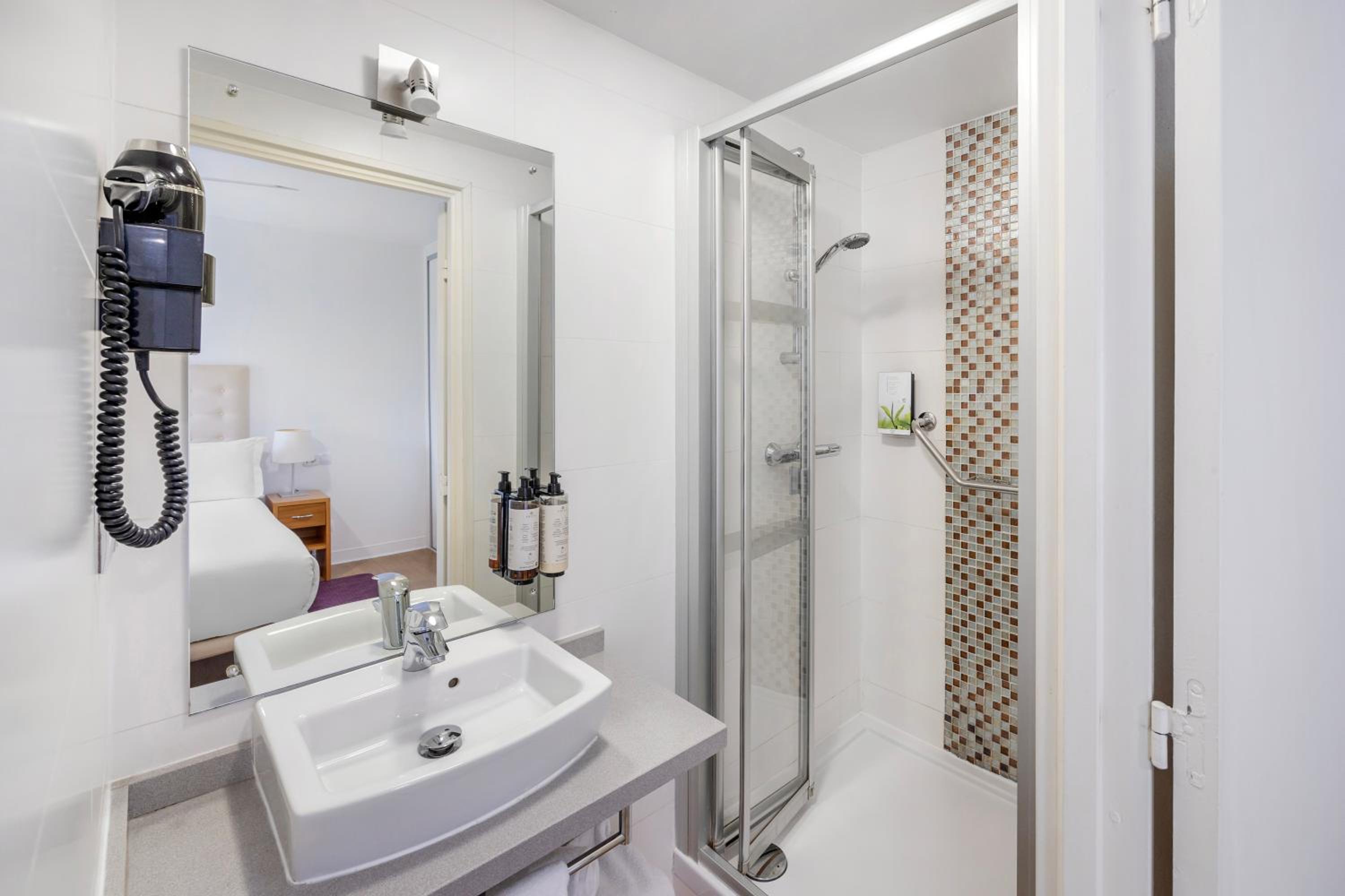 شقة بـ3 غرف نوم، Royal Regency Paris Vincennes 6/8
