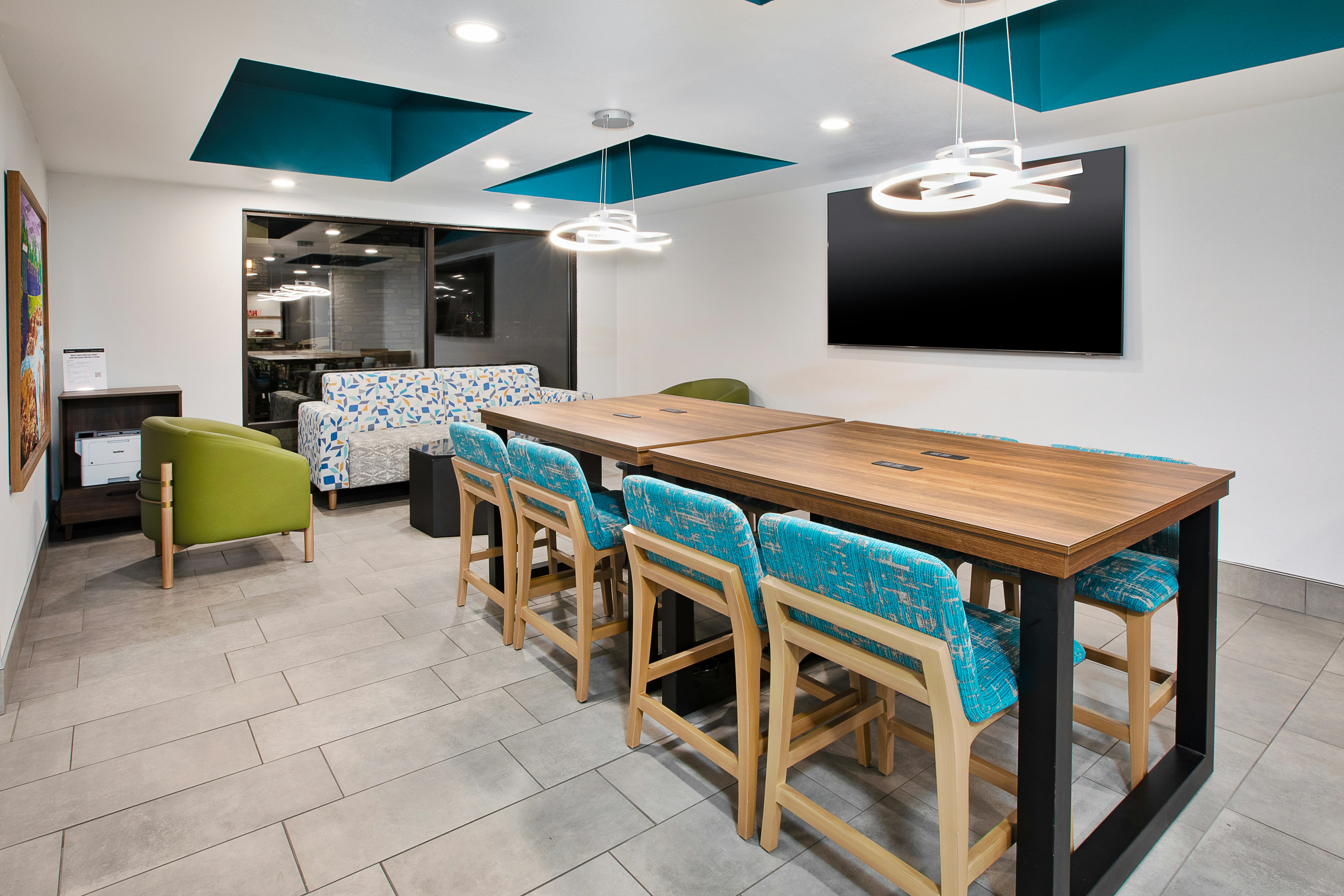 Hampton Inn Sioux Falls 44/52