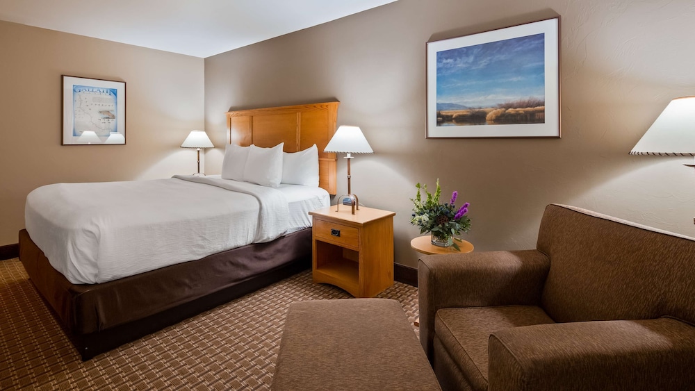 Best Western Plus Grantree Inn 13/52